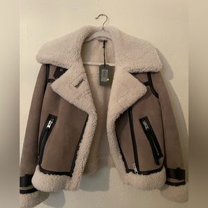 All SAINTS PRIYA SHEARLING TAUPE/CHALK WHITE MEDIUM
